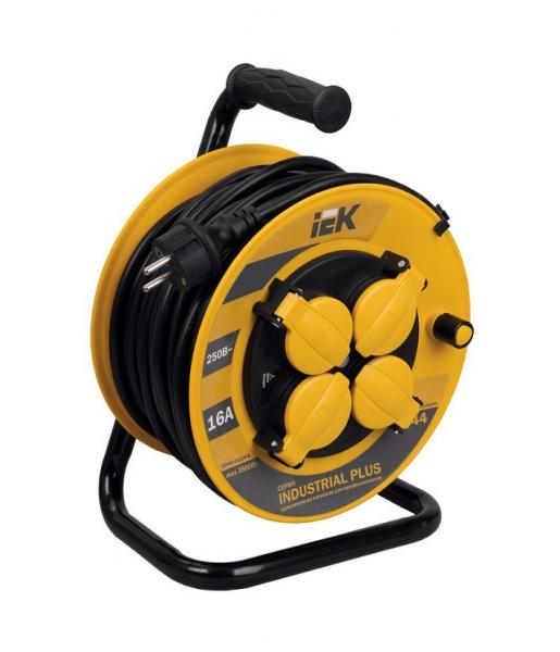 Удлинитель силовой на пластиковой катушке IEK 4*40м. с заземляющими контактами евро. с термозащитой УК40 2P+PE 3*1.5м2 IP44 Industrial plus