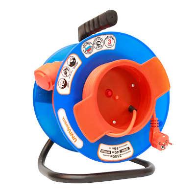 Удлинитель на катушке 1х20м без заземл. 10А IP44 У10-028 термо ПВС 2х0.75 с выносн. розеткой UNIVersal 9633263