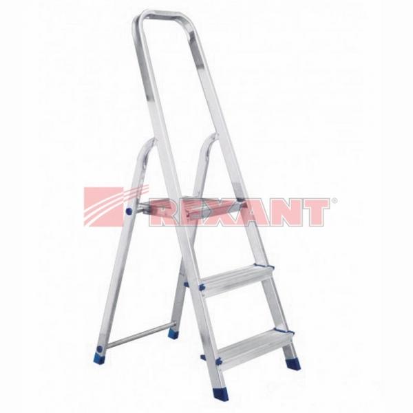 Стремянка алюминиевая три ступеньки 12-5040