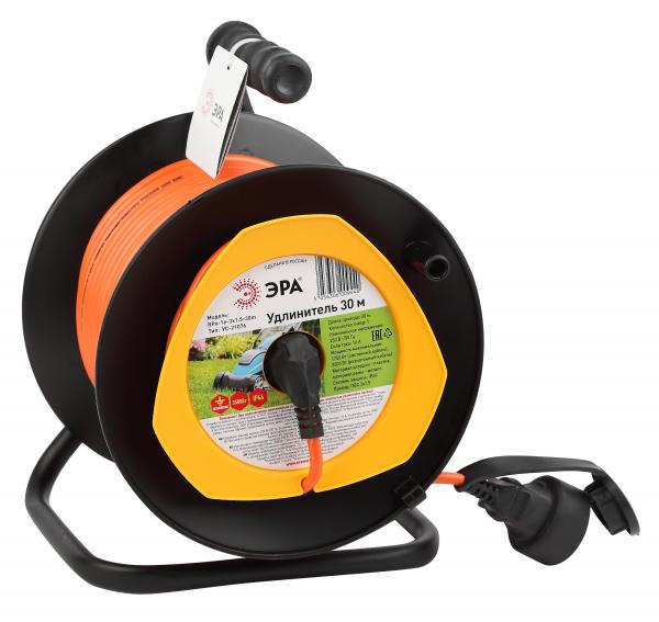Удлинитель силовой ЭРА RPx-1e-3x1.5-30m на п. катушке c/з 30м 1 гн ПВС 3х1.5