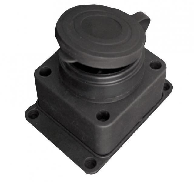 Розетка настенная однофазная с заглушкой, c заземляющими контактами (каучук) UNIVersal  602229